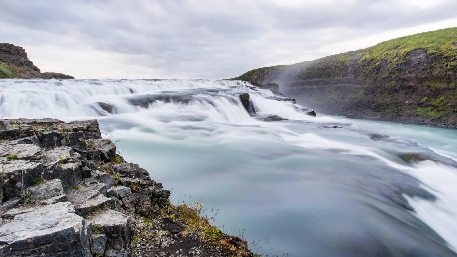 F63cac00 A2c3 3314 Baa3 9af4a0e